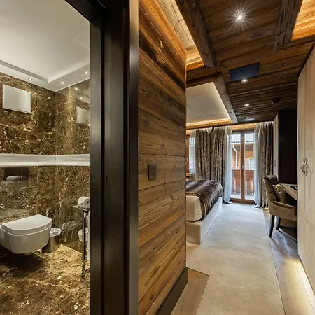 Ultima Residences